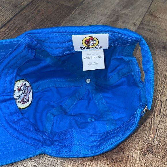 Buc-ees blue strap back hat cap - Picture 7 of 7